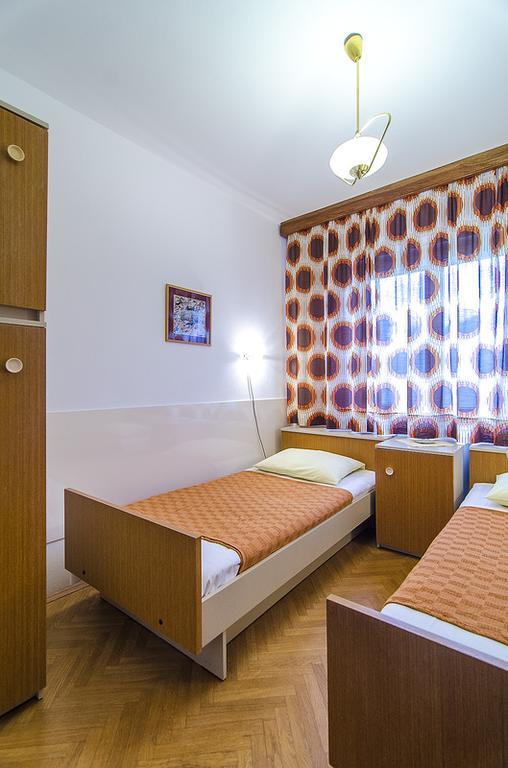 Apartments Lada 1217 Premantura Buitenkant foto